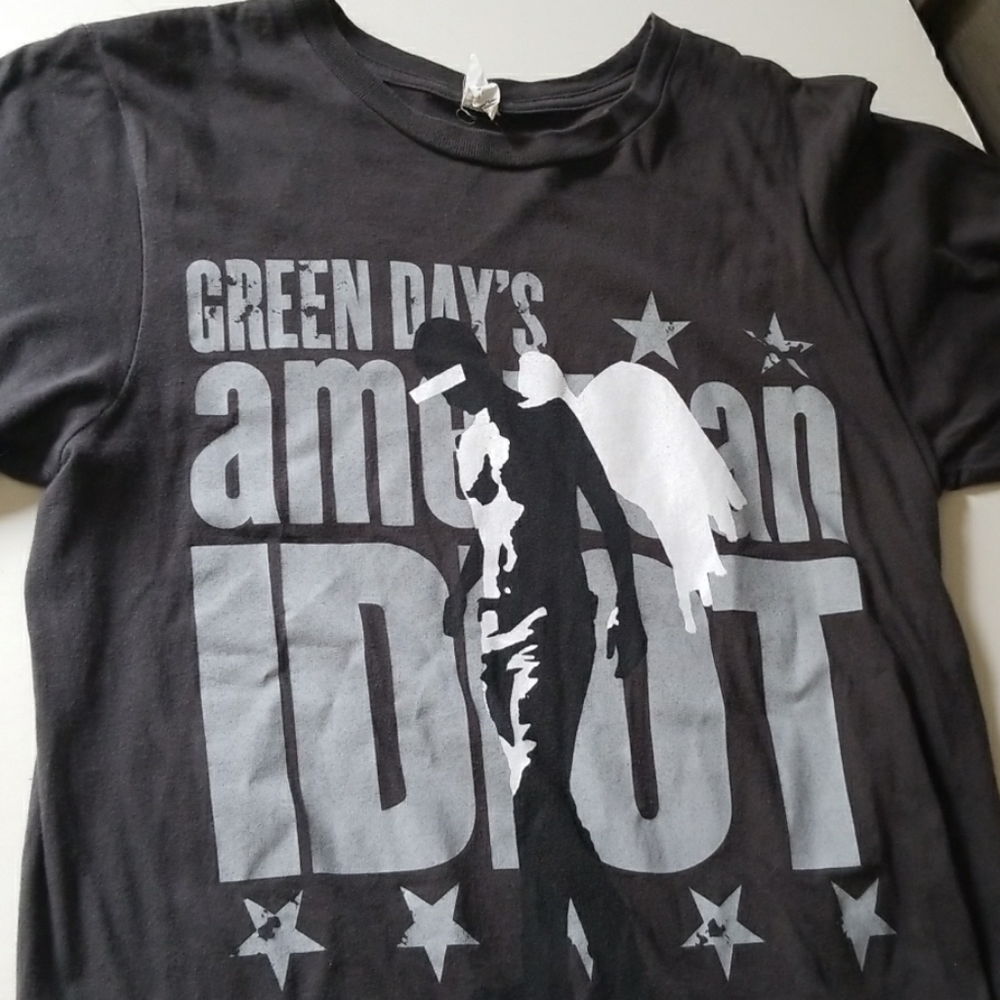 Green Day american idiot tshirt womens small